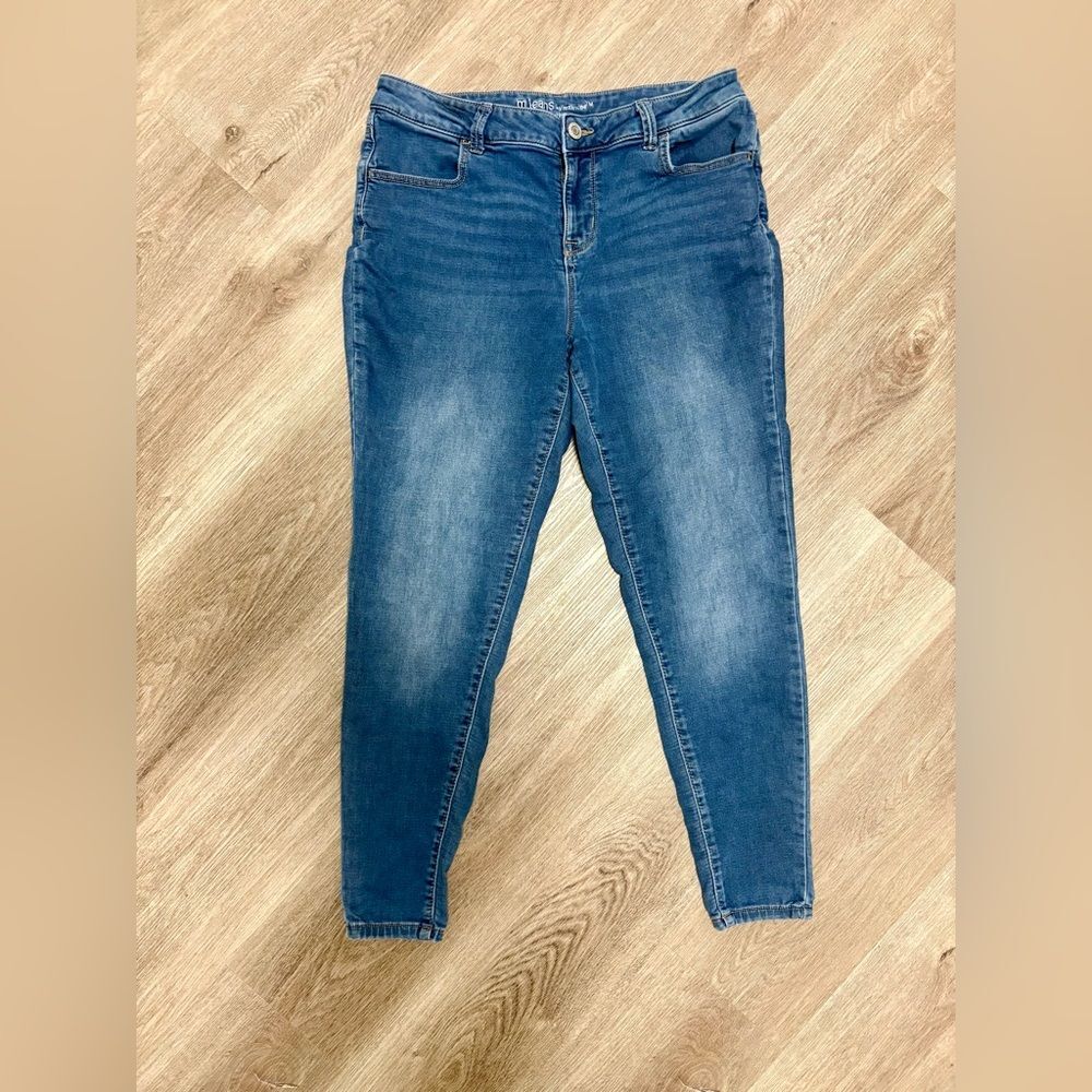 Maurices High Rise Jeans L3